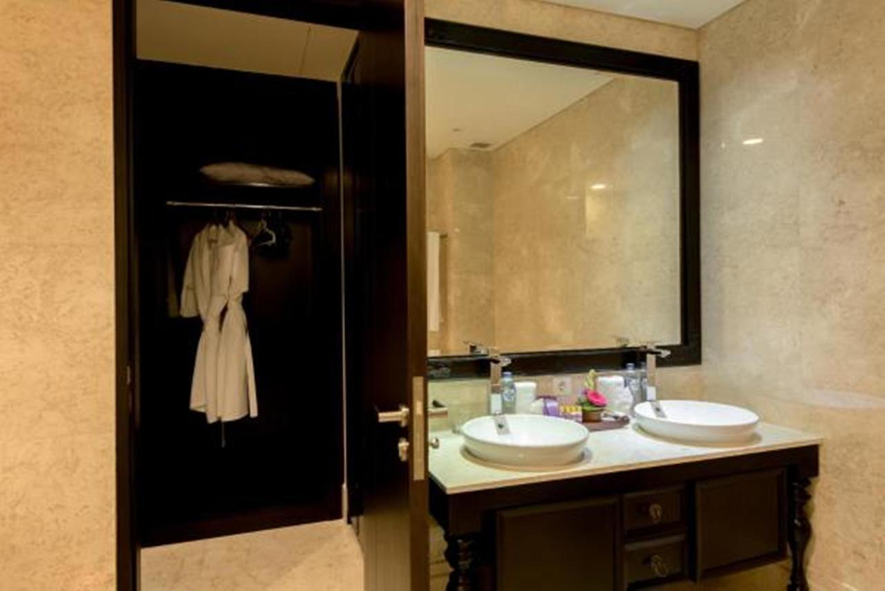 Ayana Residence Luxury Living Jimbaran Extérieur photo